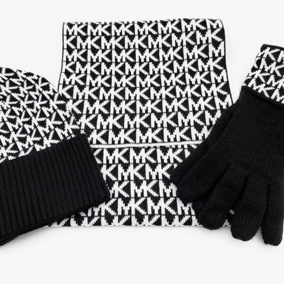 NEW! MICHAEL MICHAEL KORS Black & White Scarf Hat Glove 3pc Winter Set. - Picture 1 of 3